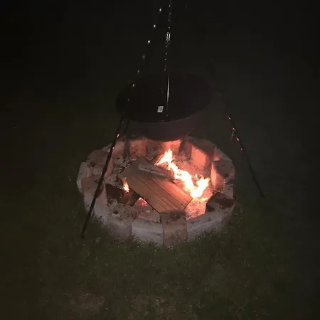 德莱温妮卡110度假屋 Zázrivá