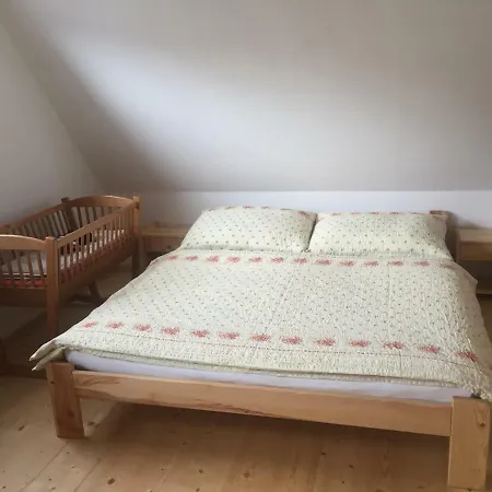 Drevenicka 110 * Zazriva